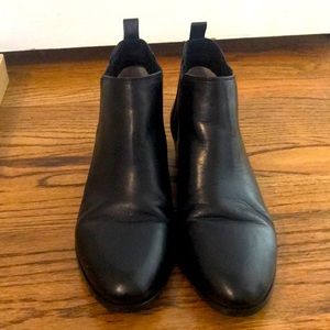 Michael Kors black leather booties